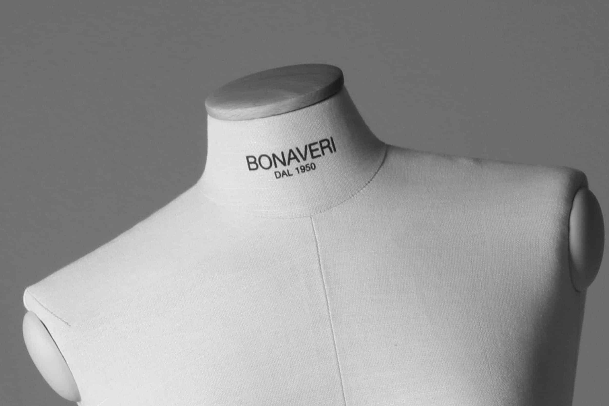 Appelons un buste un buste… et pas un Stockman !